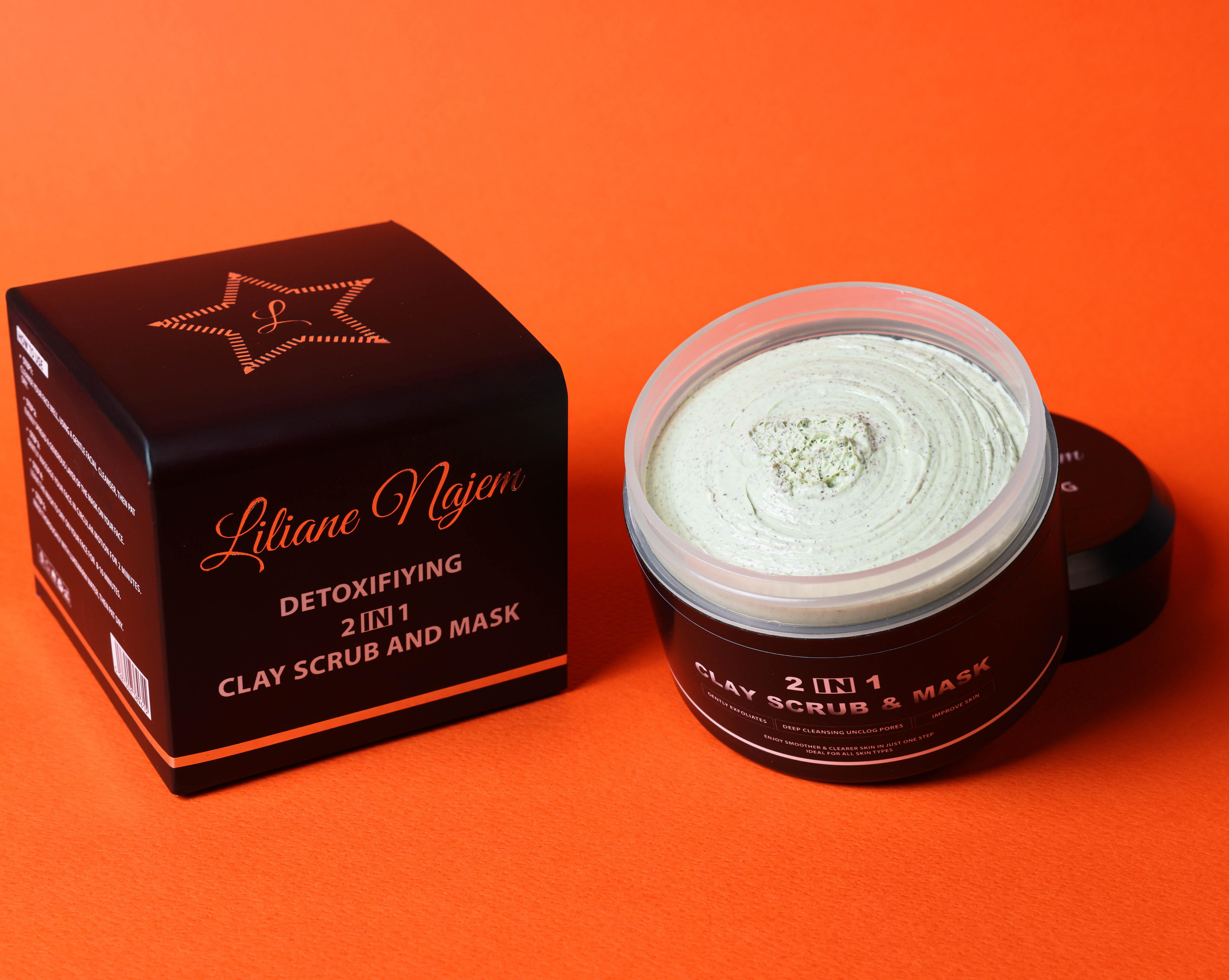 2 in 1 Scrub and Mask